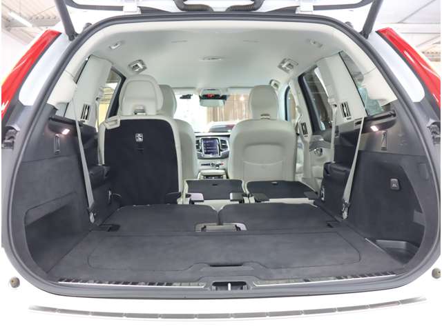 ボルボ ＸＣ９０ Ｔ５ ＡＷＤ モメンタム ４ＷＤ H30年 (近畿) 99