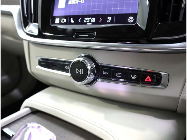 ボルボ Ｖ９０ アルティメット　Ｂ５ R7年 (近畿) 99