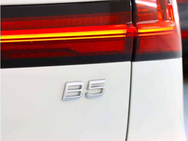 ボルボ Ｖ９０ アルティメット　Ｂ５ R7年 (近畿) 99