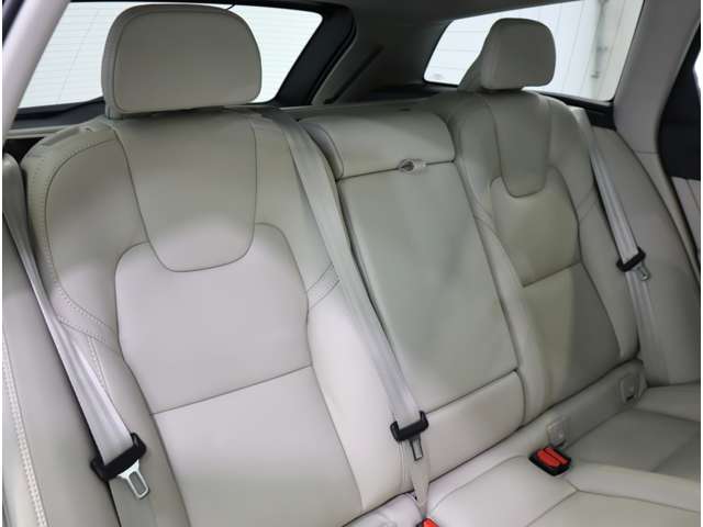 ボルボ Ｖ９０ アルティメット　Ｂ５ R7年 (近畿) 99