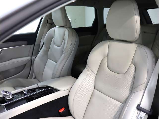 ボルボ Ｖ９０ アルティメット　Ｂ５ R7年 (近畿) 99