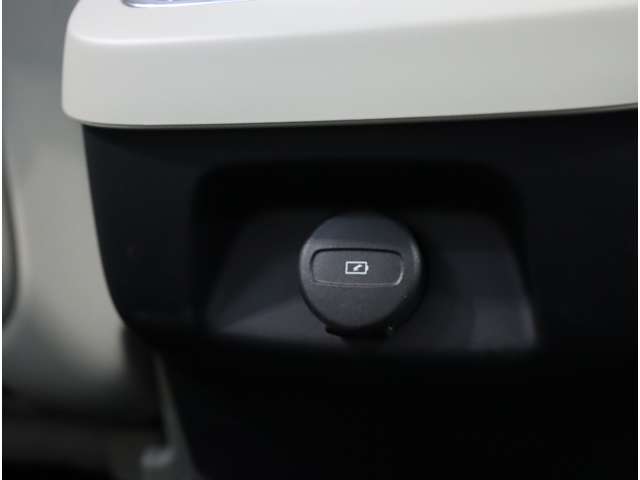 ボルボ Ｖ９０ アルティメット　Ｂ５ R7年 (近畿) 99