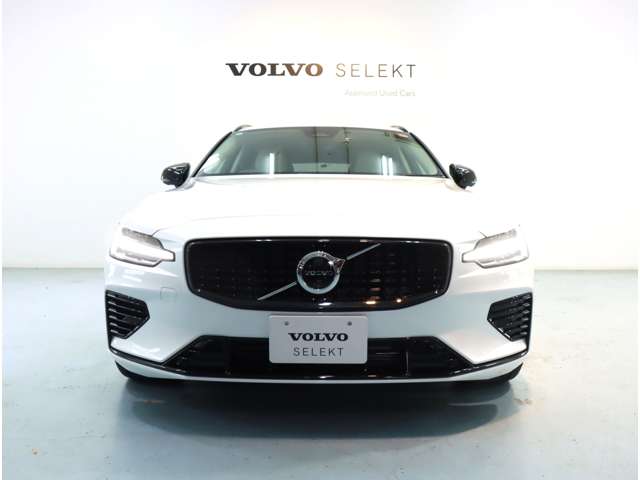 ボルボ Ｖ６０ リチャージ アルティメット Ｔ６ ＡＷＤ プラグイン ハイブリッド ４ＷＤ R6年 (近畿) 99