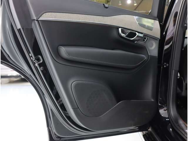 ボルボ ＸＣ９０ ウルトラ Ｂ５ ＡＷＤ ４ＷＤ R6年 (近畿) 99