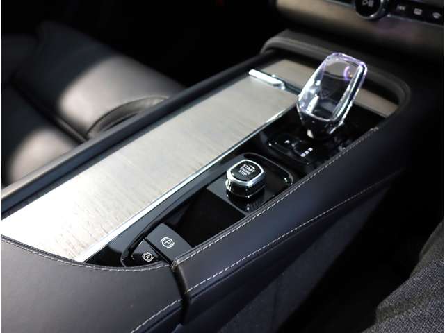 ボルボ ＸＣ９０ ウルトラ Ｂ５ ＡＷＤ ４ＷＤ R6年 (近畿) 99