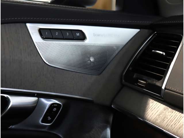 ボルボ ＸＣ９０ ウルトラ Ｂ５ ＡＷＤ ４ＷＤ R6年 (近畿) 99