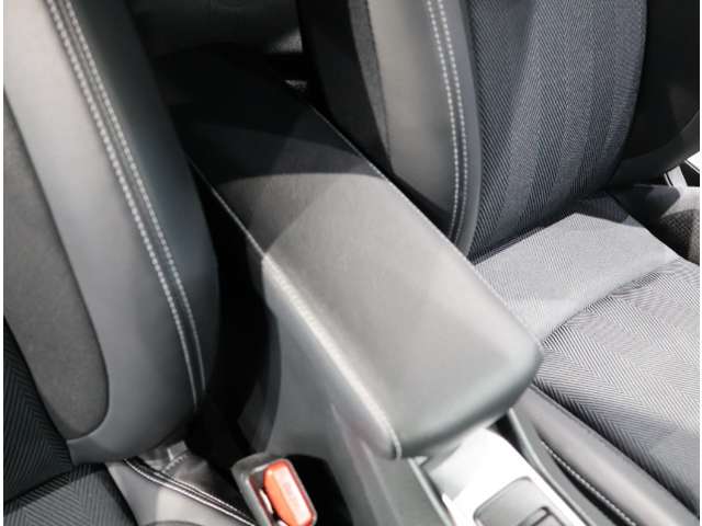 ホンダ ＣＲ−Ｚ １．５ アルファ ファイナルレーベル H28年 (関東) 99