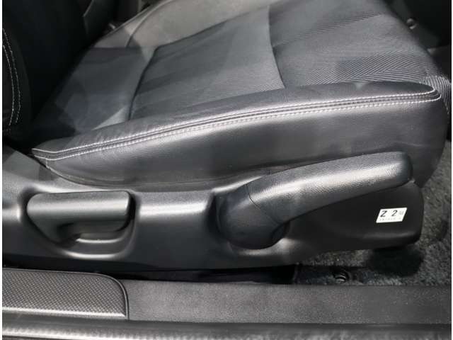 ホンダ ＣＲ−Ｚ １．５ アルファ ファイナルレーベル H28年 (関東) 99