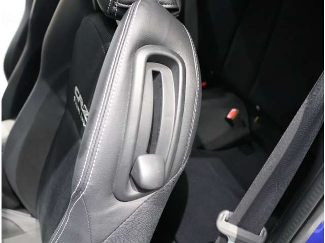 ホンダ ＣＲ−Ｚ １．５ アルファ ファイナルレーベル H28年 (関東) 99