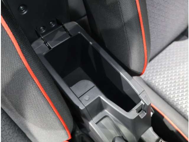 トヨタ ライズ １．０ Ｚ R3年 (関東) 99