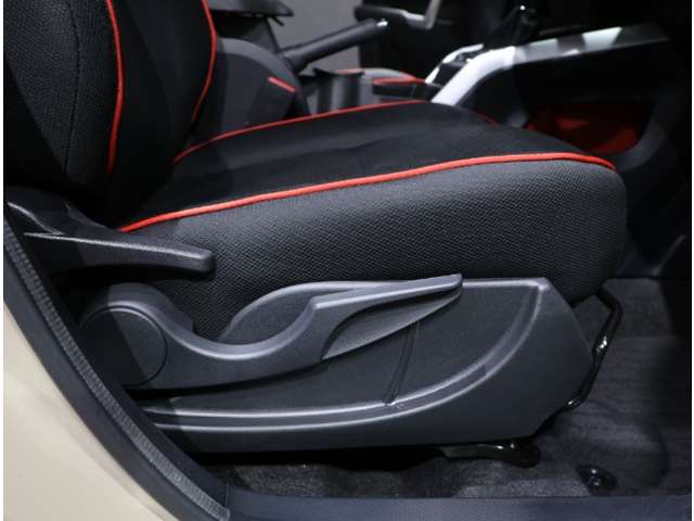 トヨタ ライズ １．０ Ｚ R3年 (関東) 99