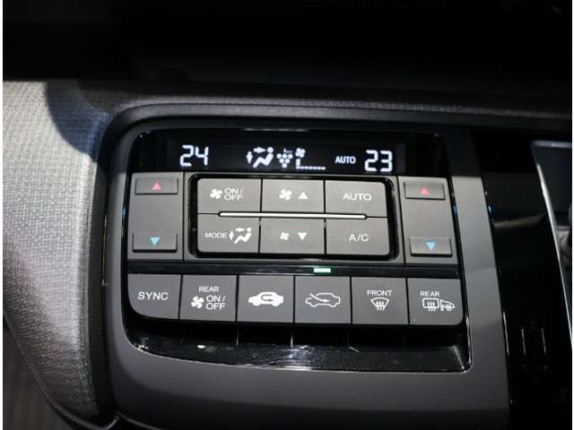 ホンダ ステップワゴン １．５ スパーダ ホンダ センシング H30年 (関東) 99