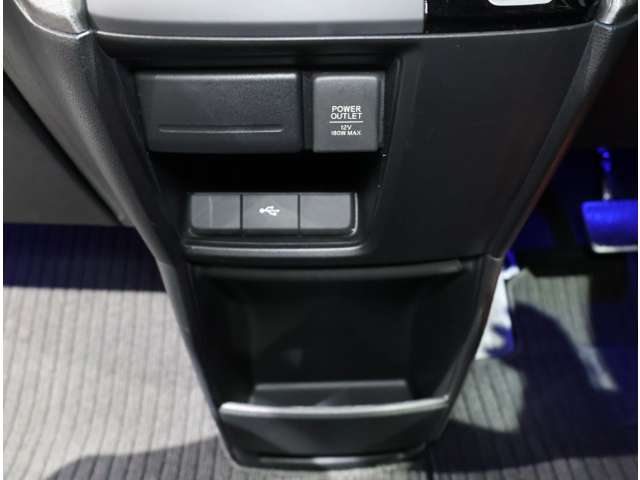 ホンダ ステップワゴン １．５ スパーダ ホンダ センシング H30年 (関東) 99