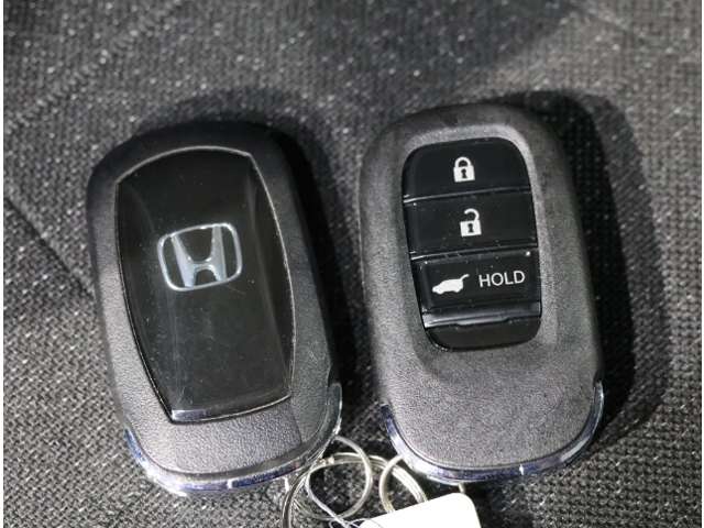 ホンダ ヴェゼル １．５ Ｅ：ＨＥＶ Ｚ R4年 (関東) 99