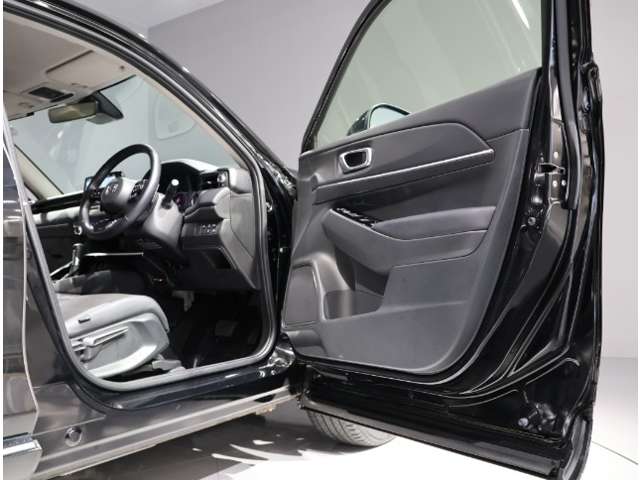 ホンダ ヴェゼル １．５ Ｅ：ＨＥＶ Ｚ R4年 (関東) 99