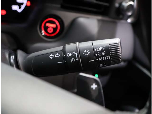 ホンダ ヴェゼル １．５ Ｅ：ＨＥＶ Ｚ R4年 (関東) 99