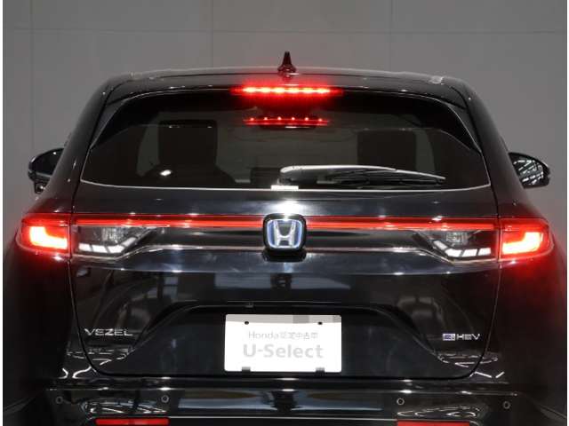 ホンダ ヴェゼル １．５ Ｅ：ＨＥＶ Ｚ R4年 (関東) 99