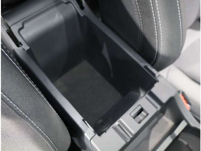 スバル レヴォーグ １．８ ＧＴ ４ＷＤ R4年 (関東) 99