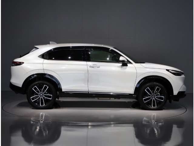 ホンダ ヴェゼル １．５ Ｅ：ＨＥＶ Ｚ R4年 (関東) 99