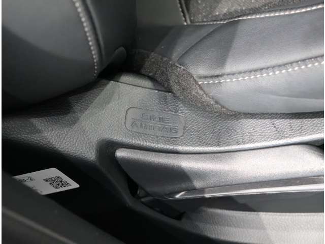 ホンダ ヴェゼル １．５ Ｅ：ＨＥＶ Ｚ R4年 (関東) 99