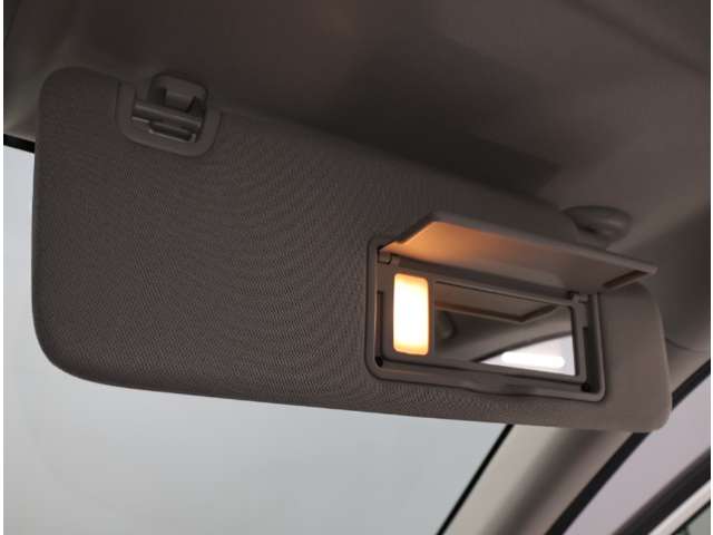 ホンダ ヴェゼル １．５ Ｅ：ＨＥＶ Ｚ R4年 (関東) 99