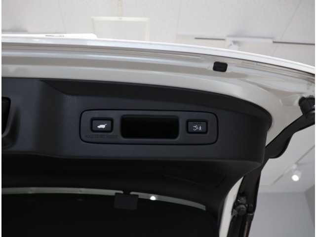 ホンダ ヴェゼル １．５ Ｅ：ＨＥＶ Ｚ R4年 (関東) 99