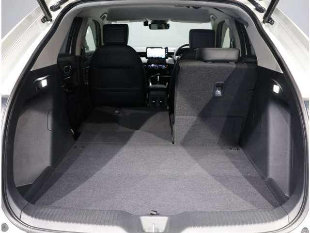 ホンダ ヴェゼル １．５ Ｅ：ＨＥＶ Ｚ R4年 (関東) 99