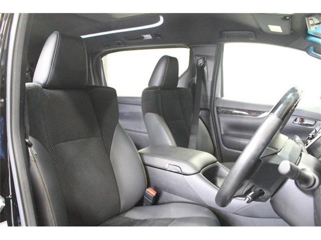 トヨタ アルファード　ハイブリッド ハイブリッド ２．５ Ｓ タイプゴールド Ｅ－ＦＯＵＲ ４ＷＤ R3年 (北海道) 99