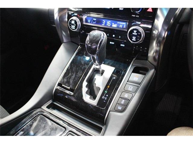 トヨタ アルファード　ハイブリッド ハイブリッド ２．５ Ｓ タイプゴールド Ｅ－ＦＯＵＲ ４ＷＤ R3年 (北海道) 99