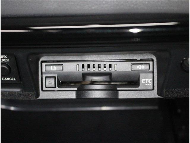 トヨタ クラウン　ハイブリッド ハイブリッド ２．５ Ｓ ＦＯＵＲ Ｃパッケージ ４ＷＤ H30年 (北海道) 99