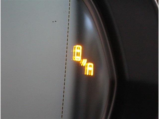 レクサス ＮＸ３００ｈ ３００Ｈ Ｆスポーツ ４ＷＤ R1年 (北海道) 99