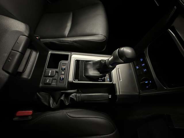 トヨタ ランドクルーザープラド ２．８ ＴＸ Ｌパッケージ ディーゼルターボ ４ＷＤ R3年 (北海道) 99