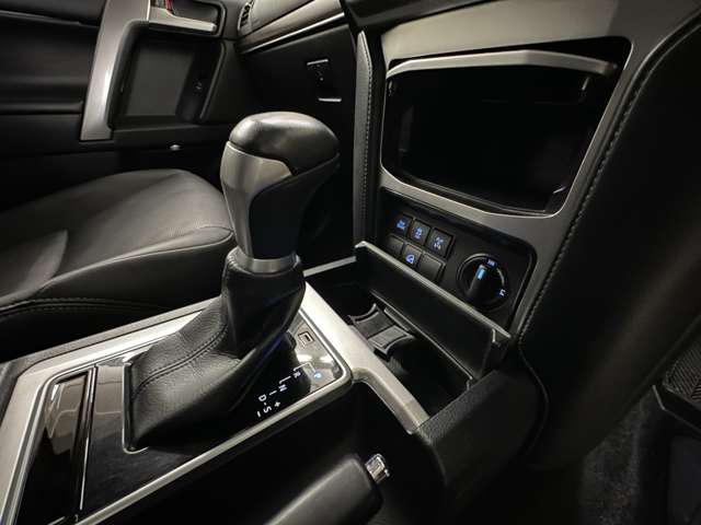 トヨタ ランドクルーザープラド ２．８ ＴＸ Ｌパッケージ ディーゼルターボ ４ＷＤ R3年 (北海道) 99