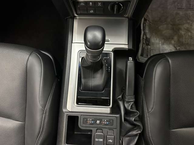 トヨタ ランドクルーザープラド ２．８ ＴＸ Ｌパッケージ ディーゼルターボ ４ＷＤ R3年 (北海道) 99