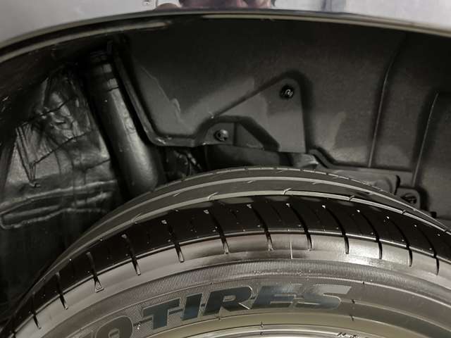 トヨタ ノア １．８ ハイブリッド Ｓ－Ｚ Ｅ－ＦＯＵＲ ４ＷＤ R4年 (北海道) 99