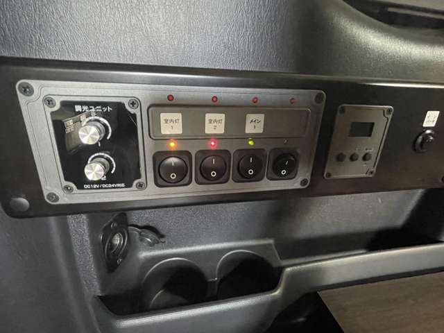 トヨタ ハイエースワゴン ２．７ ＧＬ ロング ミドルルーフ ４ＷＤ H28年 (北海道) 99