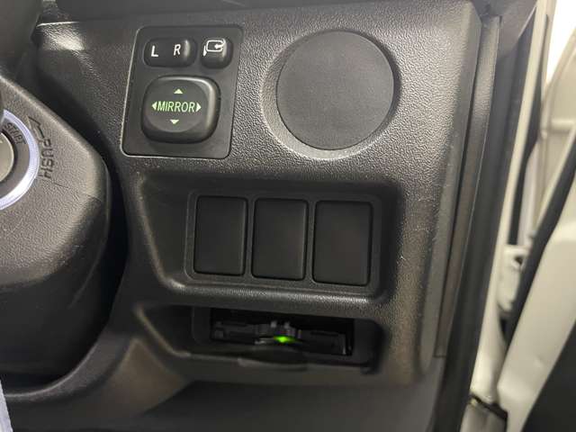 トヨタ ハイエースワゴン ２．７ ＧＬ ロング ミドルルーフ ４ＷＤ H28年 (北海道) 99