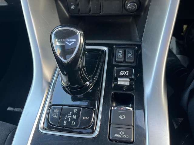 三菱 エクリプス　クロス　ＰＨＥＶ ＰＨＥＶ ２．４ Ｇ ４ＷＤ R3年 (北海道) 99