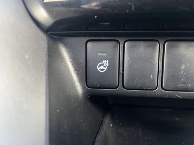 三菱 エクリプス　クロス　ＰＨＥＶ ＰＨＥＶ ２．４ Ｇ ４ＷＤ R3年 (北海道) 99