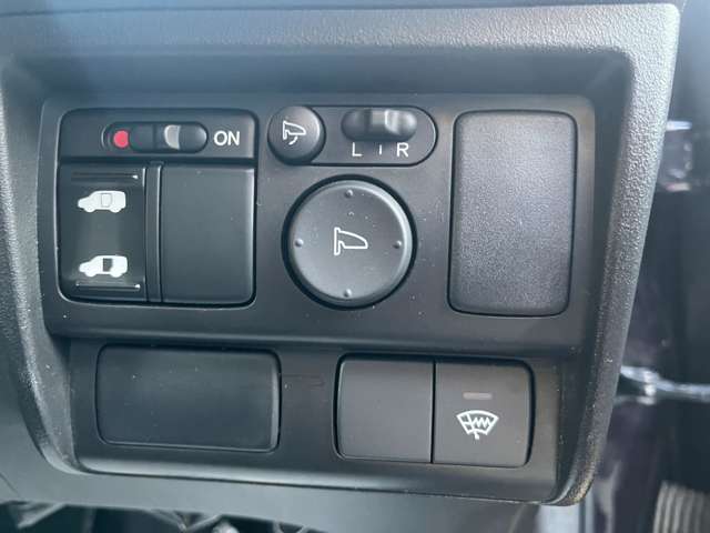 ホンダ フリードスパイク １．５ Ｇ エアロ ４ＷＤ H23年 (北海道) 99