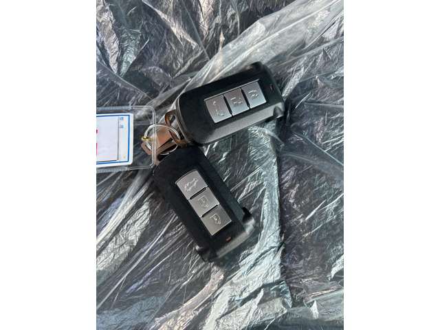 三菱 エクリプス　クロス　ＰＨＥＶ ＰＨＥＶ ２．４ ブラック エディション ４ＷＤ R5年 (北海道) 99