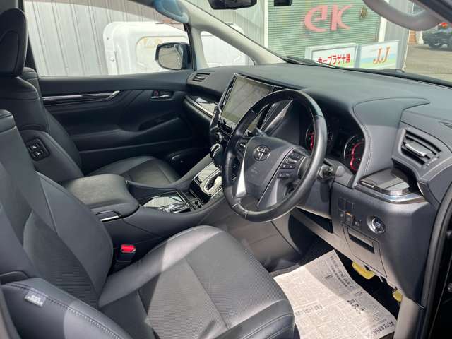トヨタ アルファード ２．５ Ｓ ４ＷＤ R4年 (北海道) 99