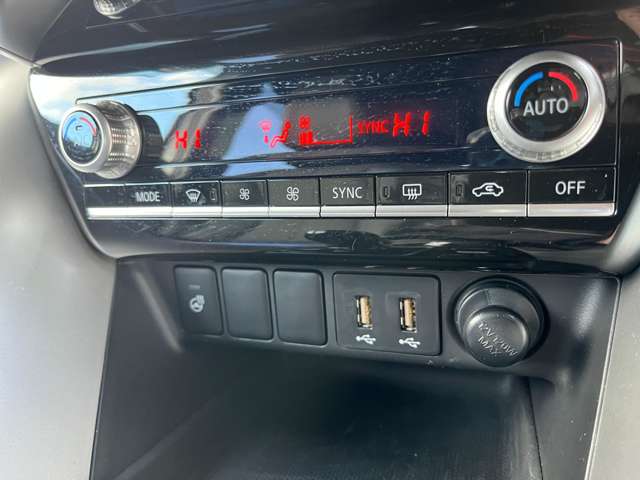 三菱 エクリプス　クロス　ＰＨＥＶ ＰＨＥＶ ２．４ Ｐ ４ＷＤ R3年 (北海道) 99