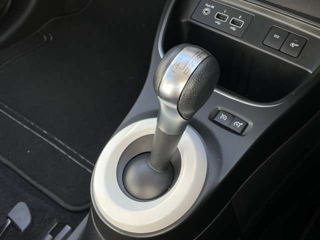 ルノー トゥインゴ ＥＤＣ R3年 (東北) 99