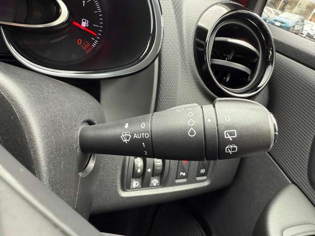 ルノー ルーテシア ゼン　ＭＴ H30年 (東北) 99