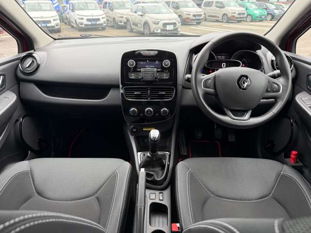 ルノー ルーテシア ゼン　ＭＴ H30年 (東北) 99