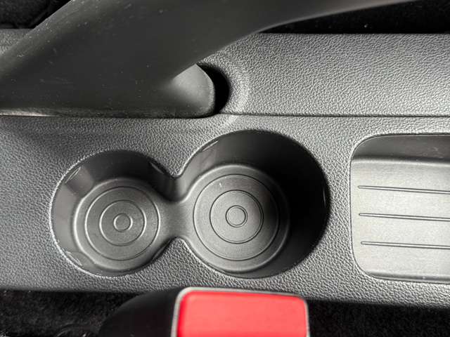 ルノー ルーテシア ゼン　ＭＴ H30年 (東北) 99