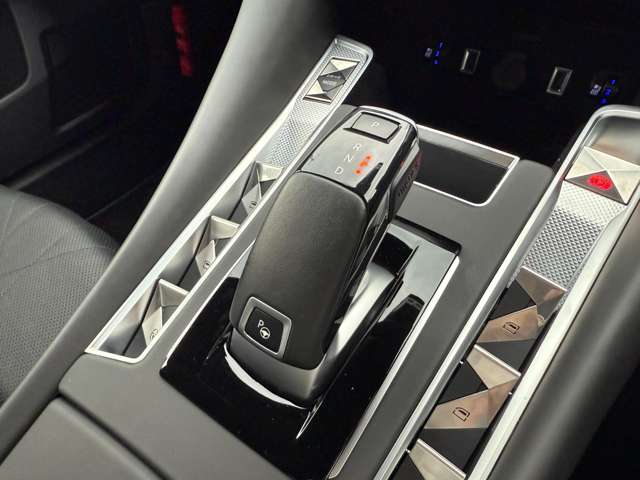 シトロエン ＤＳ９ リヴォリ R4年 (東北) 99