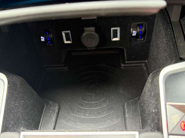 シトロエン ＤＳ９ リヴォリ R4年 (東北) 99