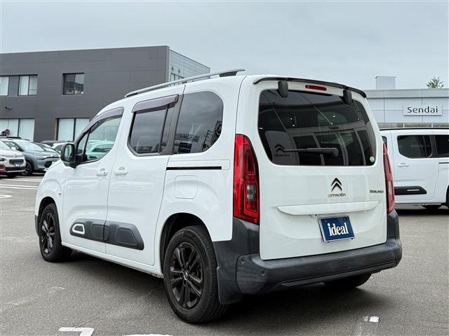 シトロエン ベルランゴ シャイン ディーゼルターボ R2年 (東北) 99